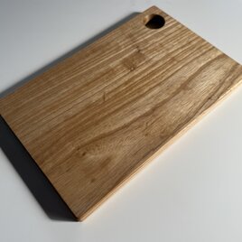 クリ 無垢カッティングボード 17×195×296mm 亜麻仁油仕上げ 穴付き 1点物