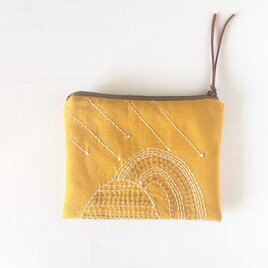 カラシ色  刺し子ミニポーチ