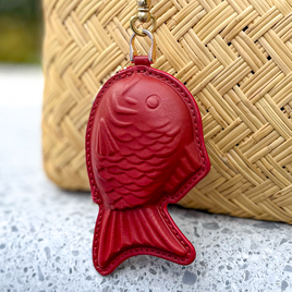 本革たい焼き小物入れ【深緋／こきひ】【逸品】◎ストラップ付き