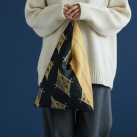 あずま袋【送料込み】帯リメイク　ネイビー×イエロー