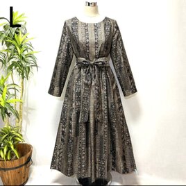 着物リメイク　大島紬花柄ワンピース　ジャンパースカート　2WAY ゆったり　Lサイズ　ロング　大人かわいい　アンティーク　