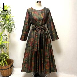 着物リメイク　大島紬花柄ロングワンピース　ジャンパースカート　2WAY ゆったり　Lサイズ　ウエストギャザー　大人かわいい　上品