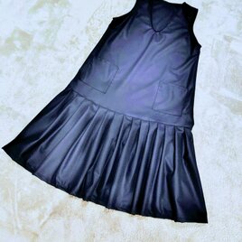 新春セール！濃紺上質ウールプリーツジャンスカ