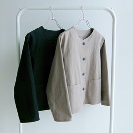 国産綿麻キャンバスのゆったりノーカラージャケット＊黒/ベージュ【受注製作】