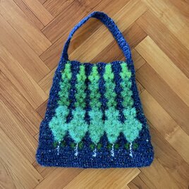 ネイビーにキラキラの木が並んだめちゃかわいいトートバッグ