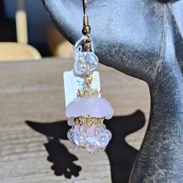 桜の王子くらげ　片耳ピアス