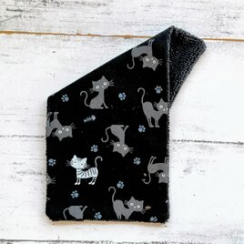 猫　ハンカチタオル　ハーフハンカチ　黒　名入れ　マイクロファイバータオル