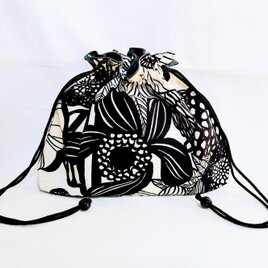 北欧の大きな花 巾着袋（大）