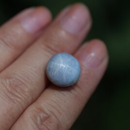 ぷっくり高品質★アイスブルー★スターサファイアs1486