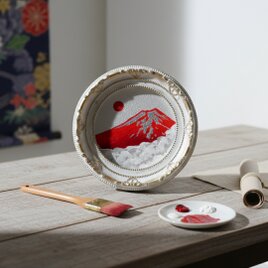 油彩画 円形ミニ絵画「赤富士」 銀の空と白い雲