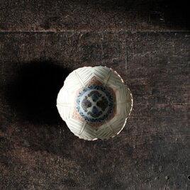 素敵な形状◆側面はブルー　古伊万里　瑠璃釉染錦金彩鉢　骨董・antiques アンティーク　和食器　古民家　古道具　江戸後期