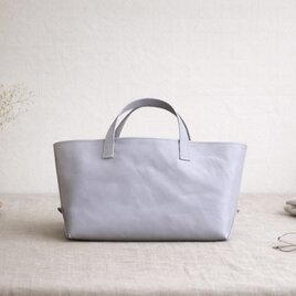本革 トートバッグ スモールフィールドバッグ ライトブルーグレー 横長 小さめ 牛革 軽量 シンプル ユニセックス
