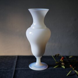 オパリンフラワーベース　花器　花瓶　オパリン　フランスヴィンテージ　ブロカントのある暮らし