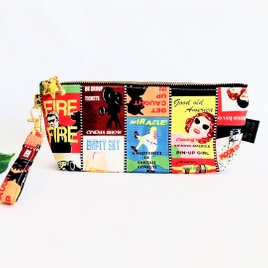 アメリカンムービーの持ち手付きペンケース(中)