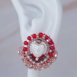 おしゃべりなピアス・イヤリング63｜ビーズ刺繍×ハート×大ぶり×選べる金具×一点物×サージカルステンレス