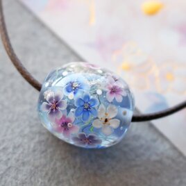 新春SALE雪割草のとんぼ玉（ガラス玉）