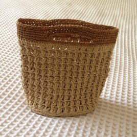 麦わら素材の手提げバック