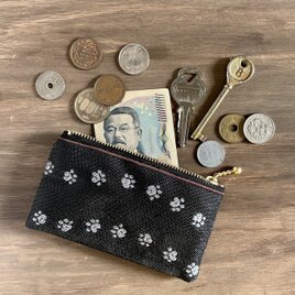 【足あと】畳縁　ぺたんこ　ミニポーチ　カードケース　小銭入れ　肉球　白　黒　犬　猫