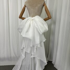 ふっくら柔らかなバックリボン オフホワイト ソフトオーガンジー ロングトレーン 結婚式 前撮り