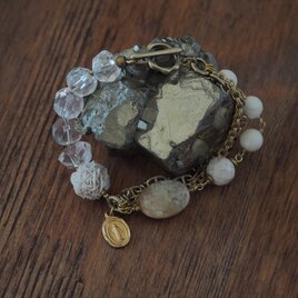 水の記憶　砂漠のバラ