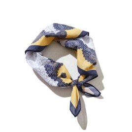 ★サンプルセール　2点のみ★フランスヴィンテージ柄大判 　プリントスカーフ　コットン 100％　 A10