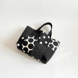 一点物｜黒白ドット パッチワークトートバッグ｜A4対応・マチ付き