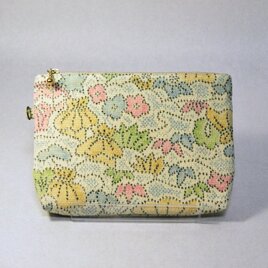 着物リメイク　フラットポーチ