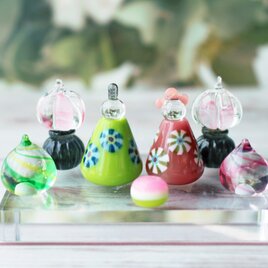 2026年とんぼ玉ひな人形 ガラスのミニチュア雛人形　ミニサイズ