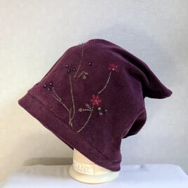 魅せる帽子☆刺繍が素敵♪ゆるゆる自遊自在!?頭巾風ワッチ～ボルドー
