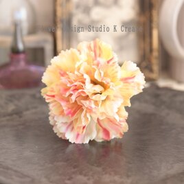 カーネーションのヘッドピース（CR）　髪飾り　スペイン　春色　国花　フラメンコ