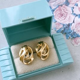 《ANNE KLEIN》 matte gold rough knot アンクライン ヴィンテージイヤリング