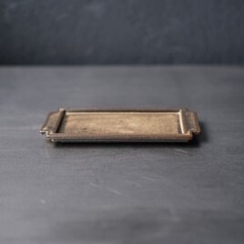 【トレイプレート小 こげ茶結晶】