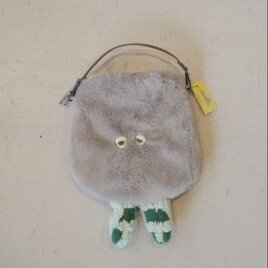 眠たいホコリちゃん