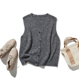 大人の上質スタイル　ウール Vネックベスト　ウール100％　杢グレー　260118-2