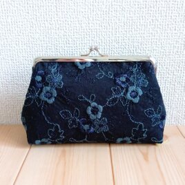 花柄刺繍　がま口メイクポーチ　14cm口金　ブラック　608