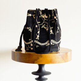 数量限定! ペールフラワーチュール刺繍スカラップ　ブラック　2way ポシェットマリンバッグ　フォーマルコーデ