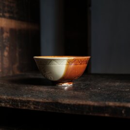 バイカラーで素敵◆寿と瓢箪　時代物　陽刻小碗　飯碗　骨董/antiques 古民家　古道具　大正〜昭和初期