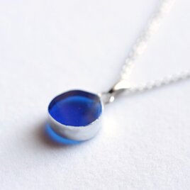 レジンアート　銀彩風のペンダント〈凍てついた夜空〉