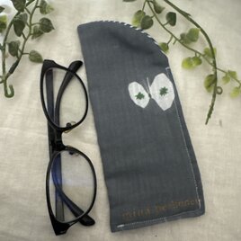 ＊＊ハンドメイドミナペルホネンメガネケースグレー蝶々普通サイズ