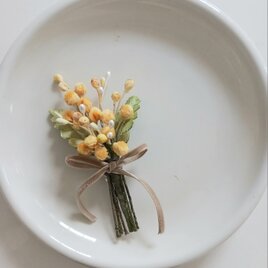 染め布花＊ミモザの花束コサージュ