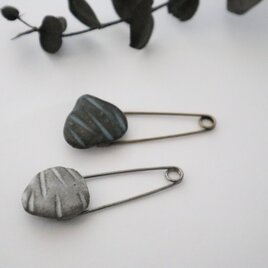 陶ブローチ（ストールピン）2つセット　その①