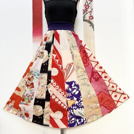 古き布を今の私へ＊着物リメイクの軽やかスカート　春隣