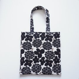 フラットトートバッグ　肩かけ　花模様モノトーン
