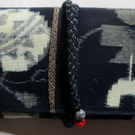 ８５９９　絵絣で作った和風財布・ポーチ