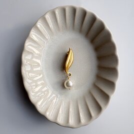 ヴィンテージリーフパールブローチ あこや真珠 バロック セレモニー 大人フォーマル 発表会 もっと日常 普段使いブローチ