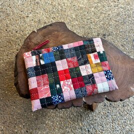 古布パッチワークのファスナーポーチ（カラフル）03002-11