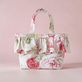 フリルトートバッグ Sサイズ 花柄 ペットボトルホルダー付き おでかけ 大人可愛い 日常使い 英国輸入生地 通勤 通学