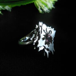 レッドサファイア　リング