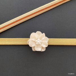 【ラスト1点】ホワイトフラワーの帯留め