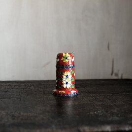 赤に草花◆中国七宝焼　小物入れ　楊枝入れ　チャイナレトロ　シノワズリ　インテリアオブジェ i1